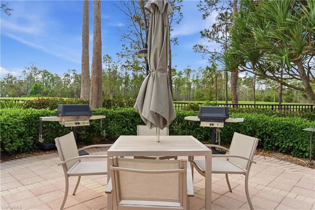 2748 Tiburon BLVD E C404-37
