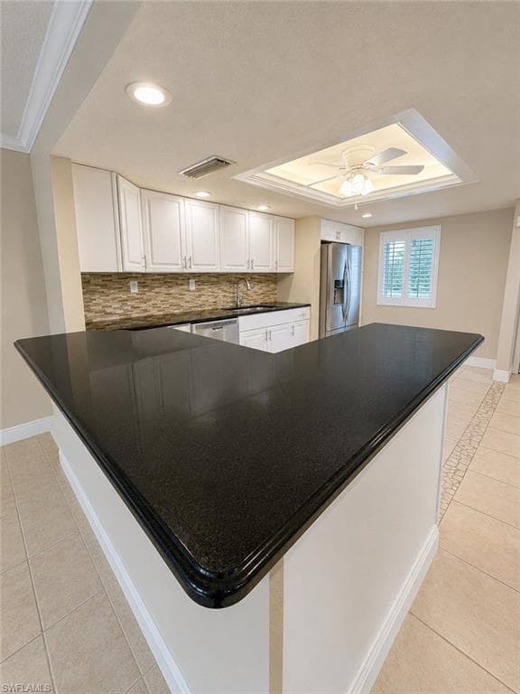 2264 Winkler AVE 202-8
