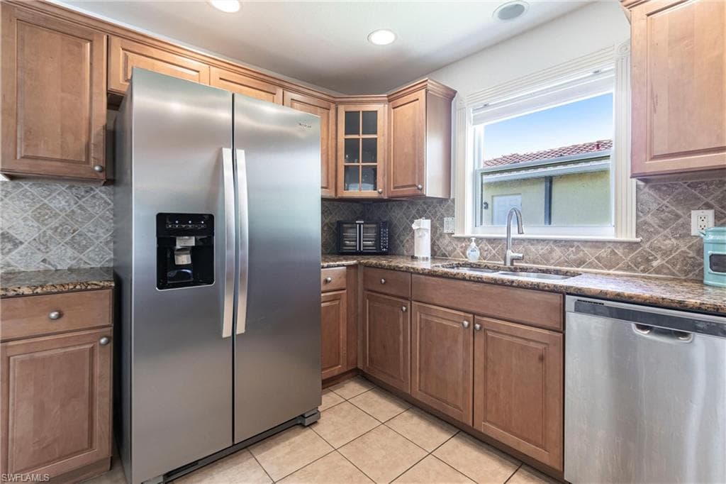 1623 SE 39th TER-15