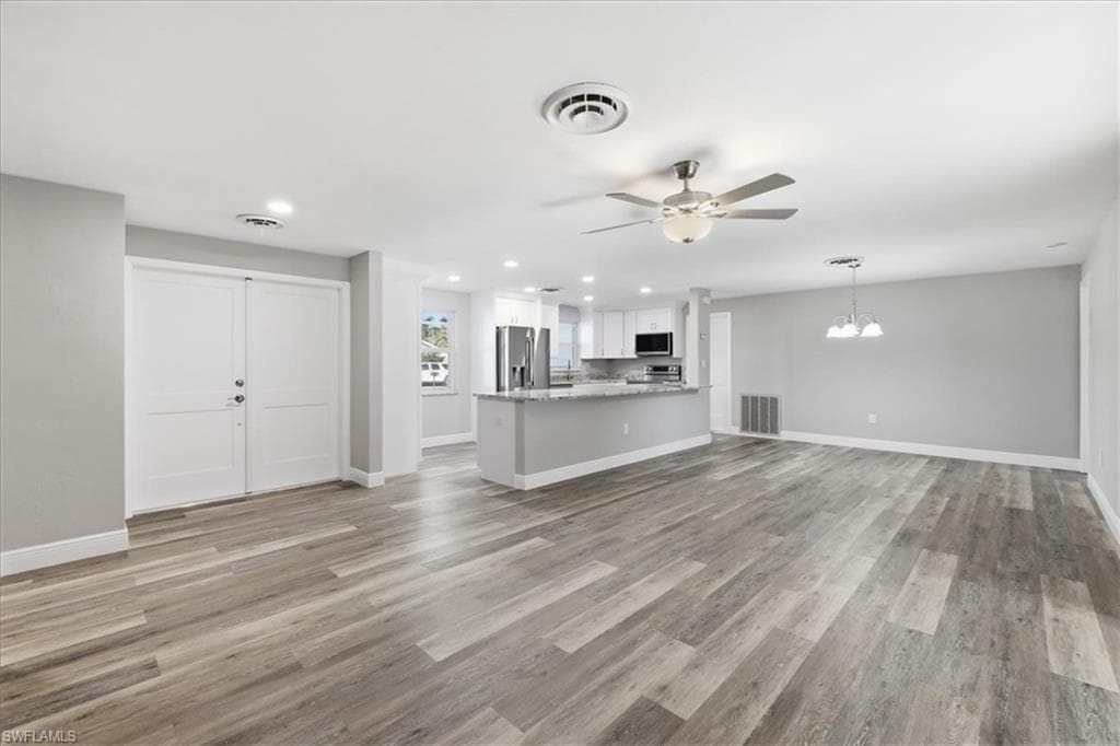 5051 Fairfield DR-2