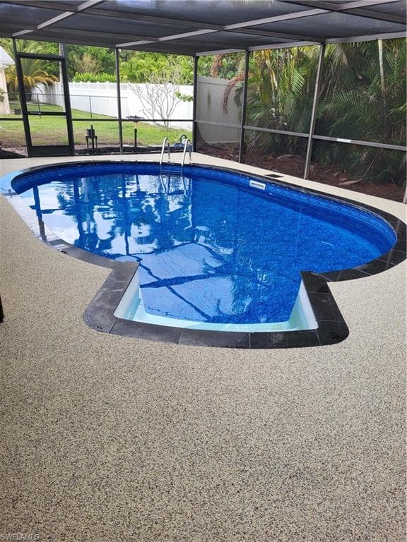 5051 Fairfield DR-28