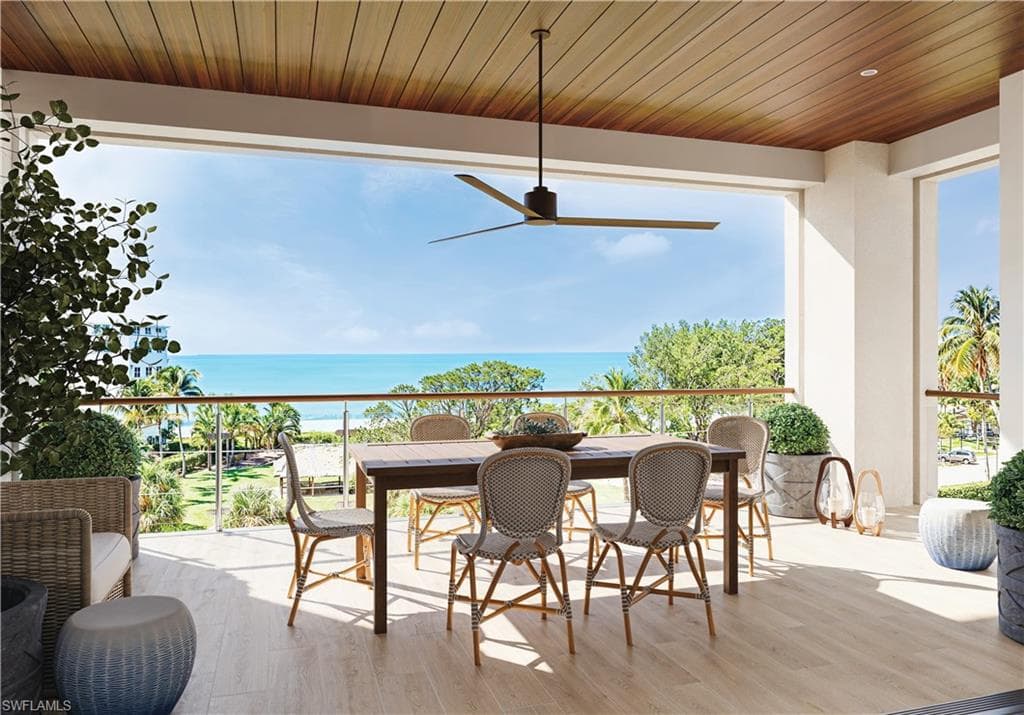 2020 GULF SHORE BLVD N PH-201W-9