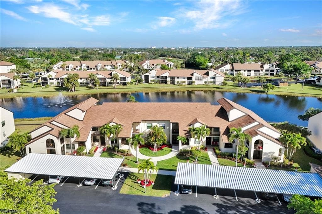 8445 Charter Club CIR 11-26