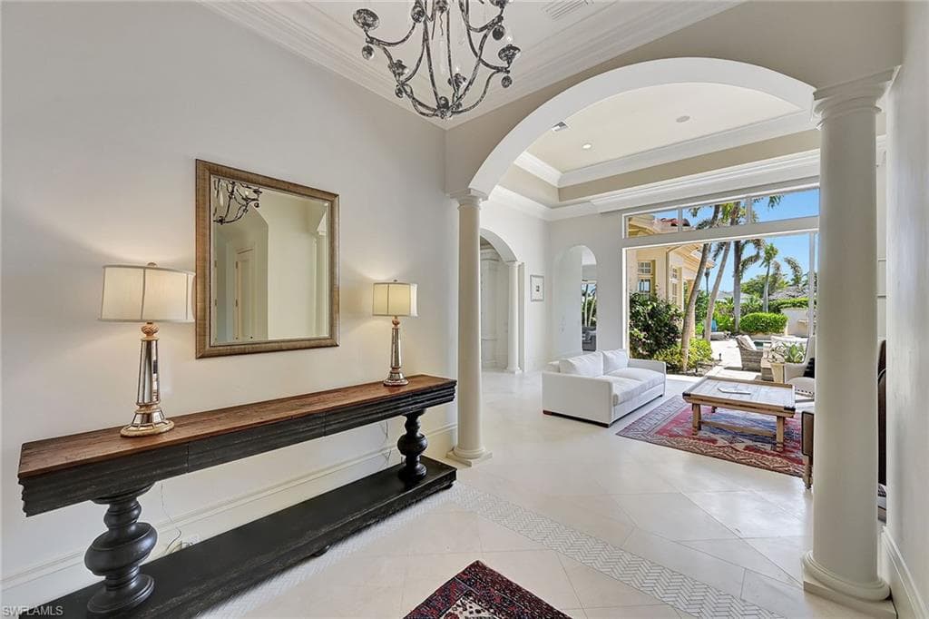 2052 Isla Vista LN-1