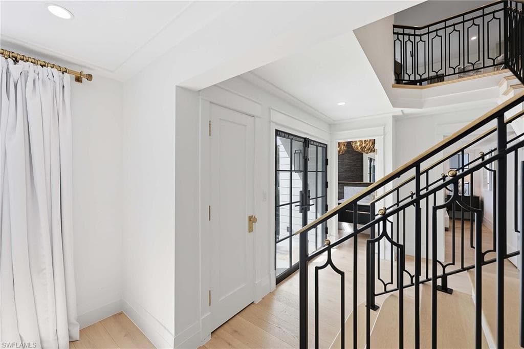 1355 4th ST S-25