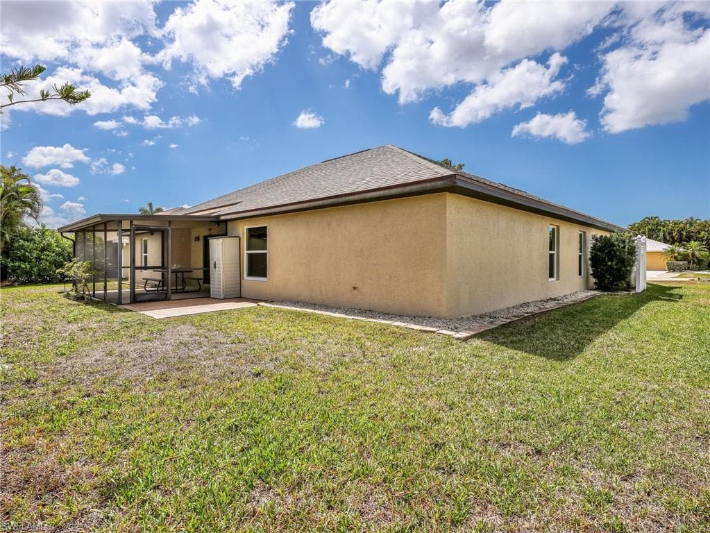 17221 Trappers DR-27