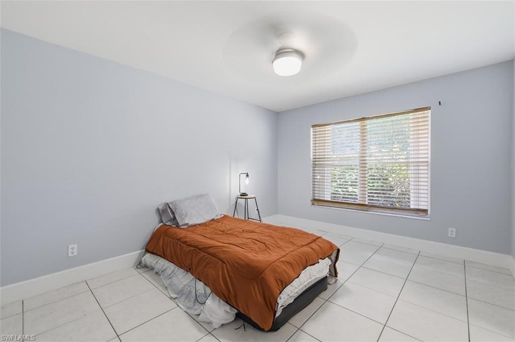 26920 Spanish Gardens DR-25