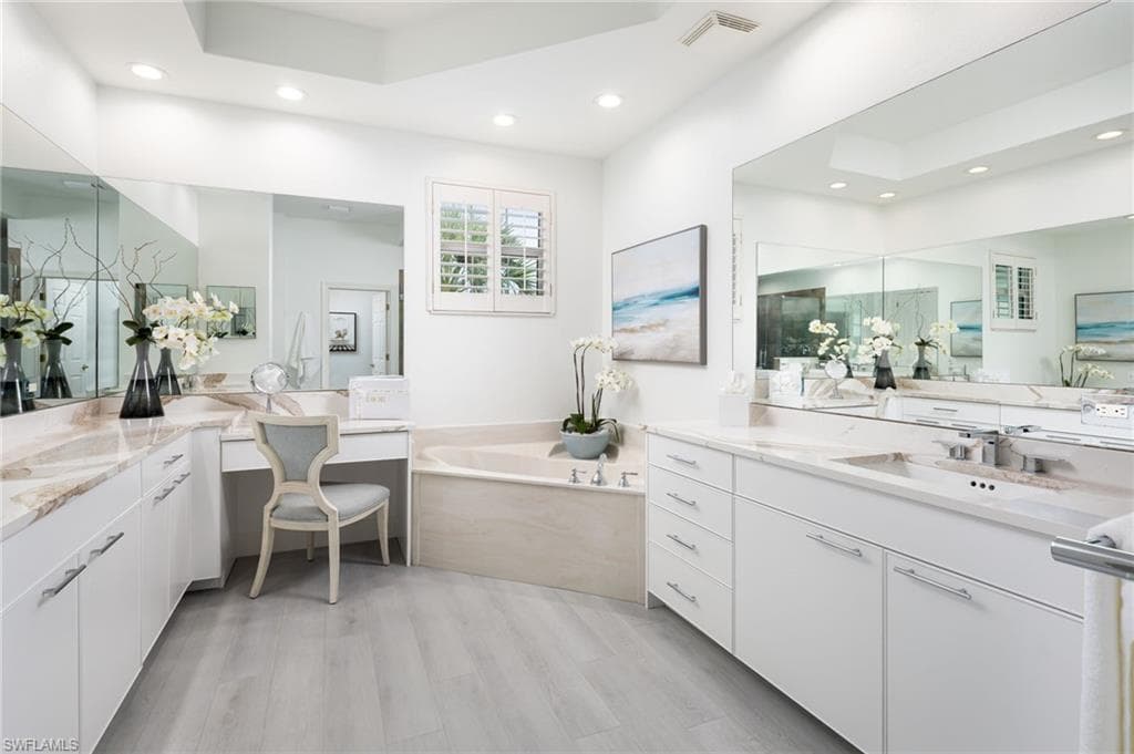 23821 Merano CT 202-16