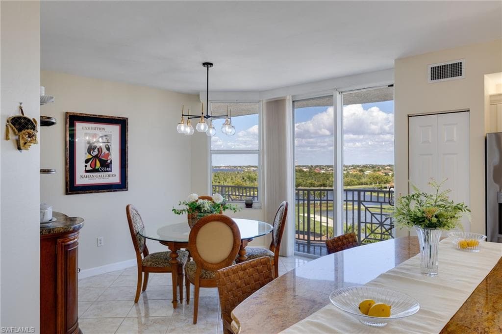 14250 Royal Harbour CT 818-4