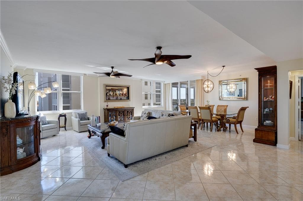 14250 Royal Harbour CT 818-9