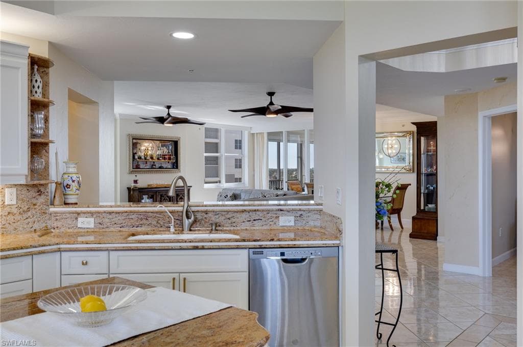 14250 Royal Harbour CT 818-7