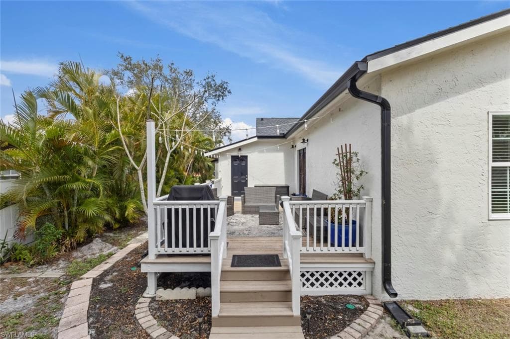 1414 Alhambra DR-27