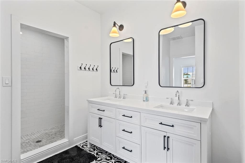 1414 Alhambra DR-19