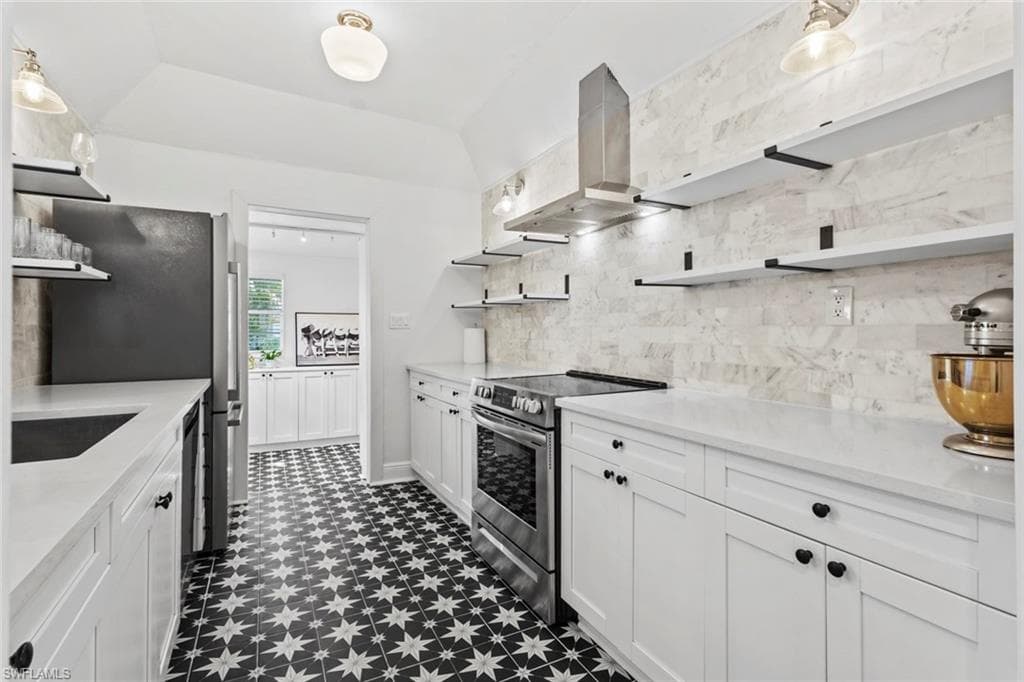 1414 Alhambra DR-8