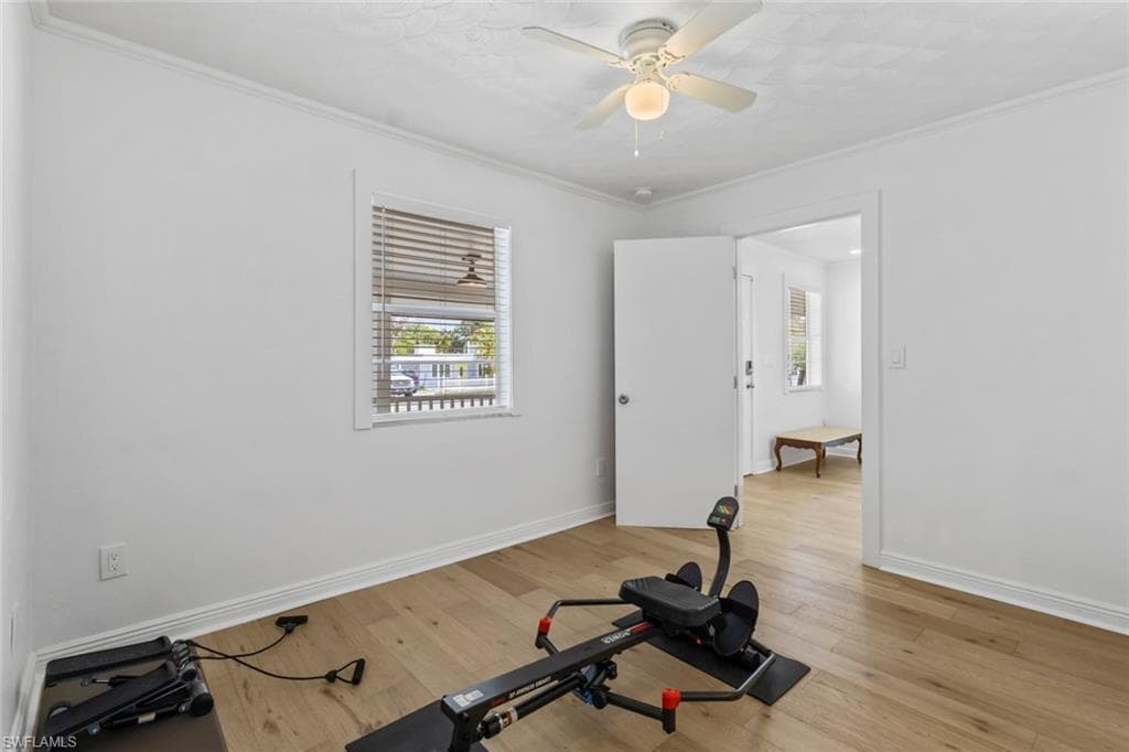 1414 Alhambra DR-23