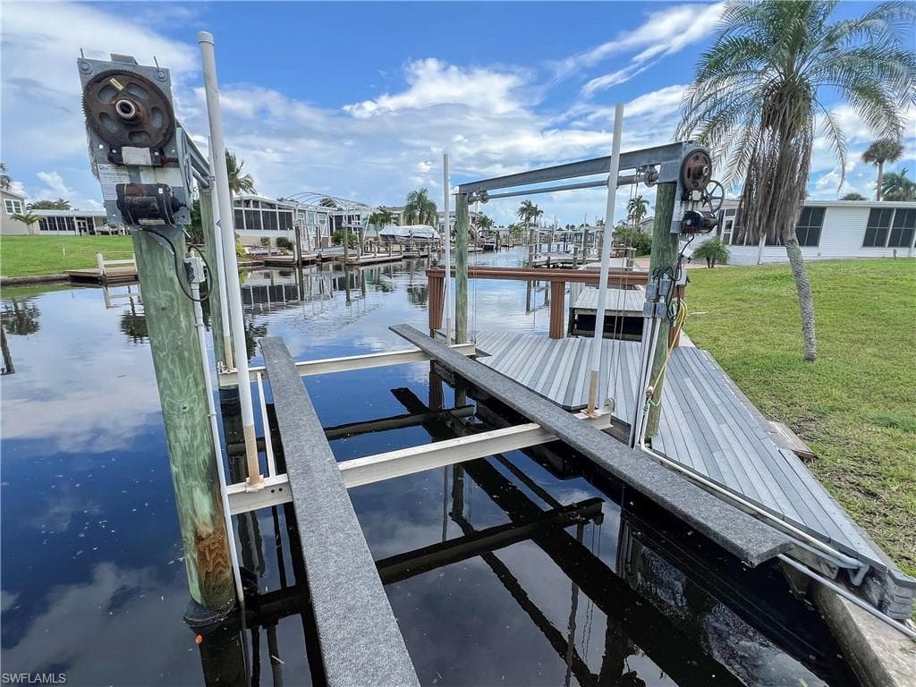 17551 Stevens BLVD-5