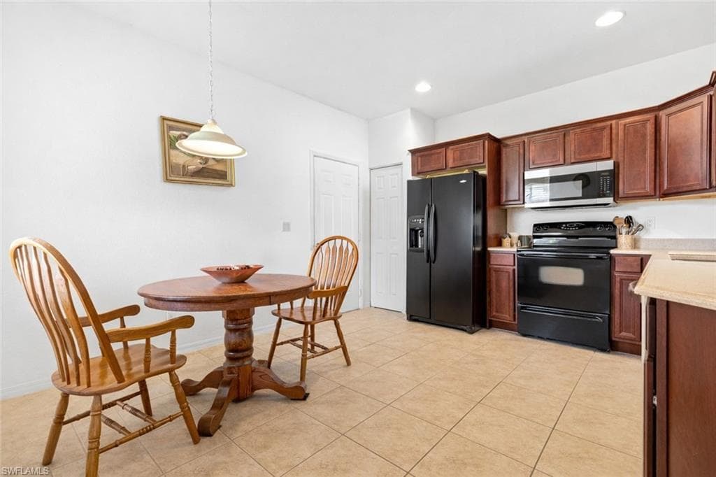 3364 Dandolo CIR-6