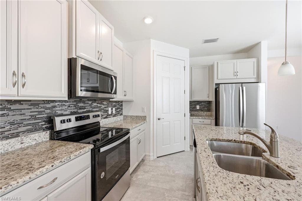 28347 Captiva Shell LOOP-10