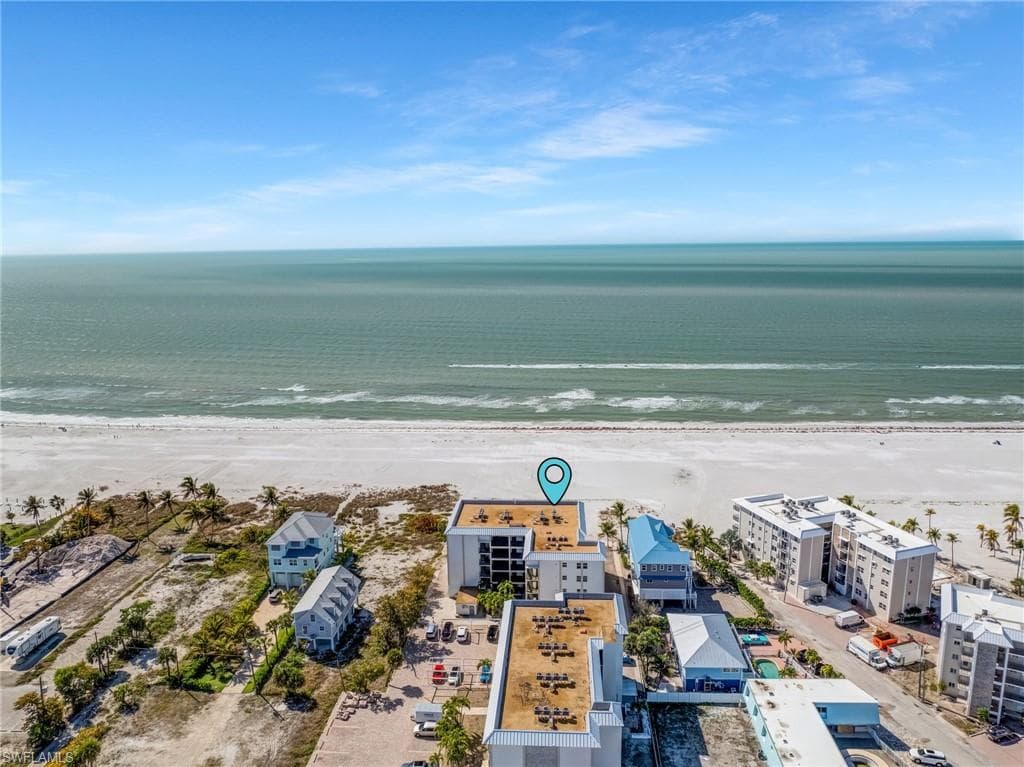 2650 Estero BLVD 504-1