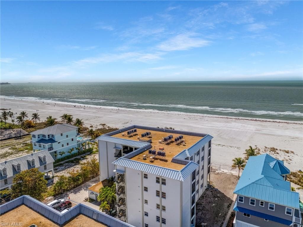2650 Estero BLVD 504-34