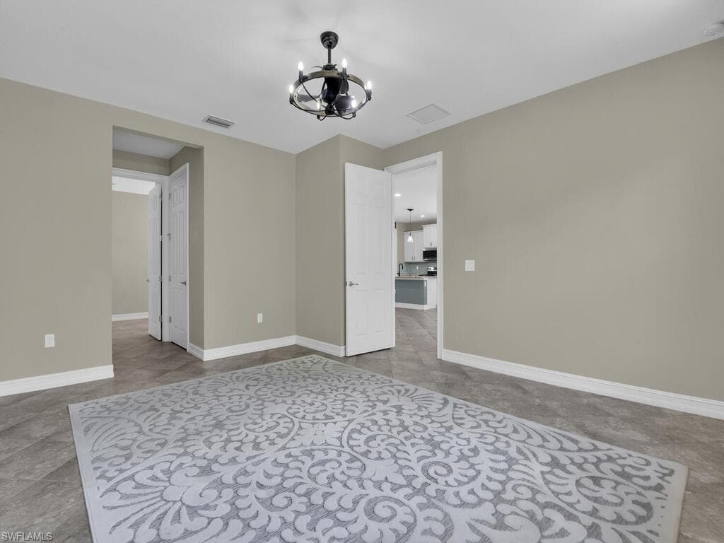 4211 Dutchess Park RD-14