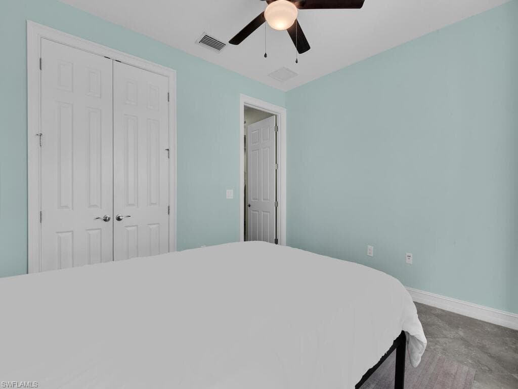 4211 Dutchess Park RD-20