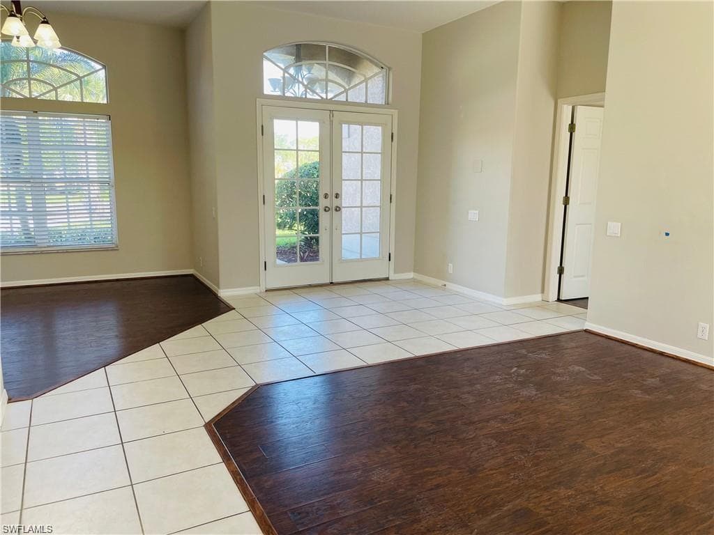 2271 Eaton Lake CT-3