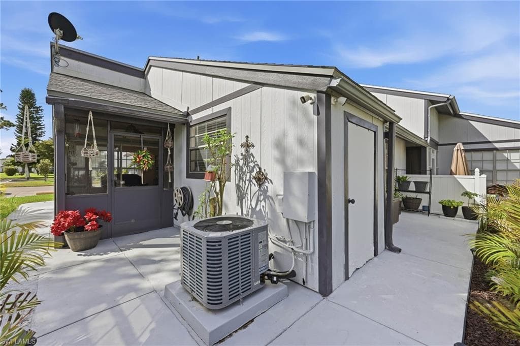 10548 Quincy CT-26