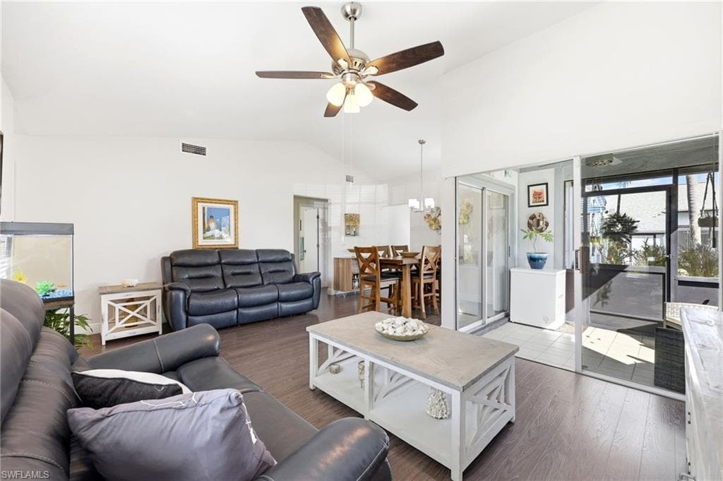 10548 Quincy CT-5