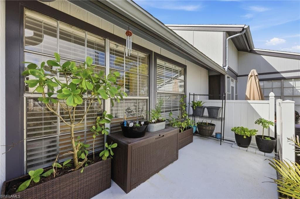 10548 Quincy CT-27