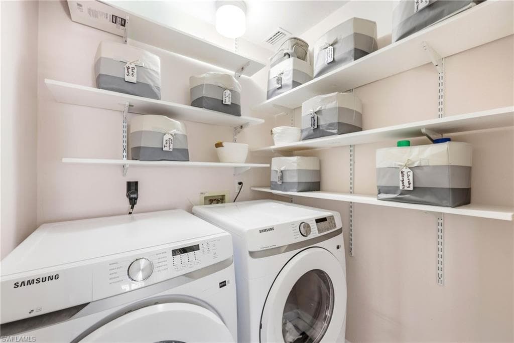 10548 Quincy CT-23