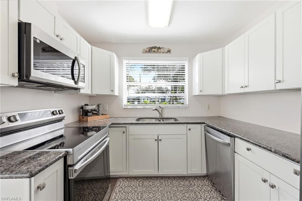 10548 Quincy CT-14