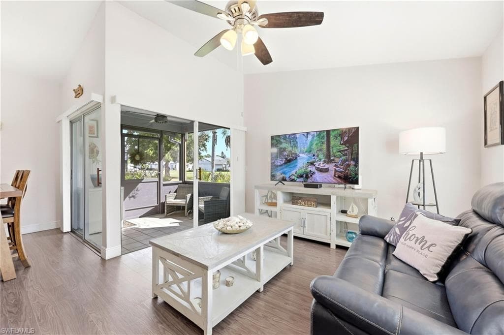 10548 Quincy CT-10