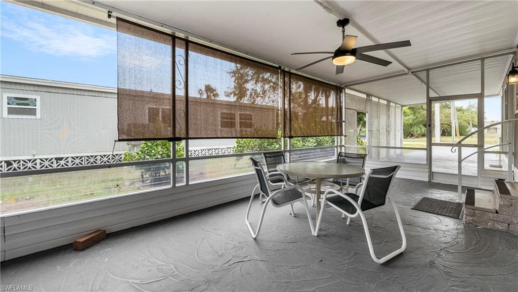 851 Manatee RD-33