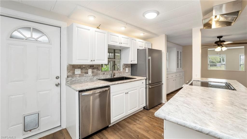 851 Manatee RD-14