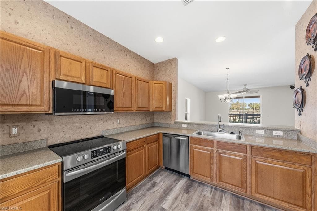 2061 Cape Heather CIR-6