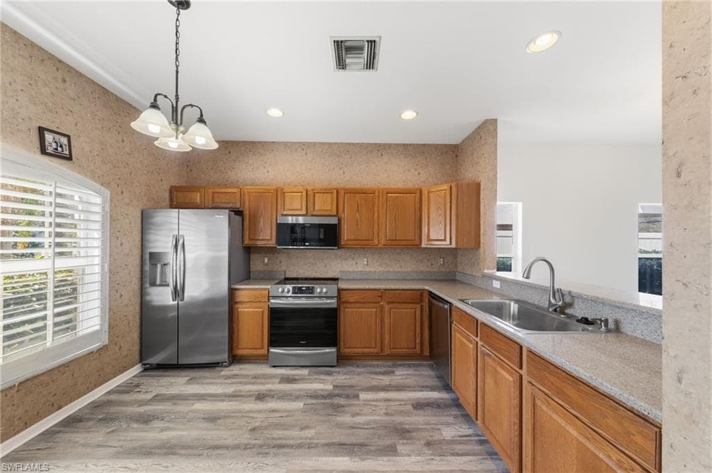 2061 Cape Heather CIR-8