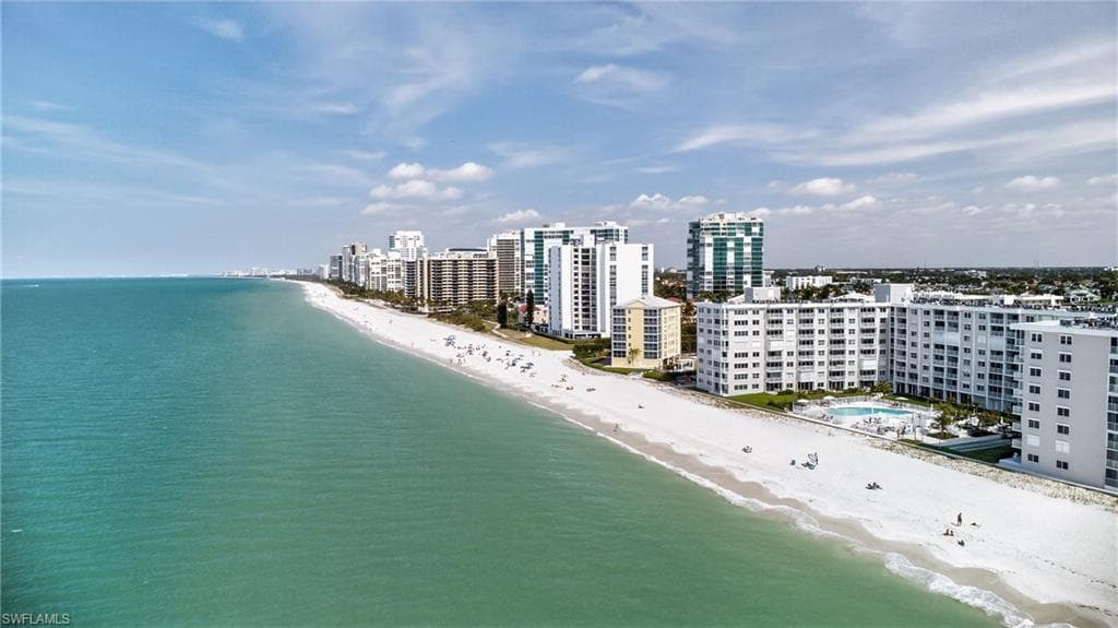 3443 Gulf Shore BLVD N 809-26