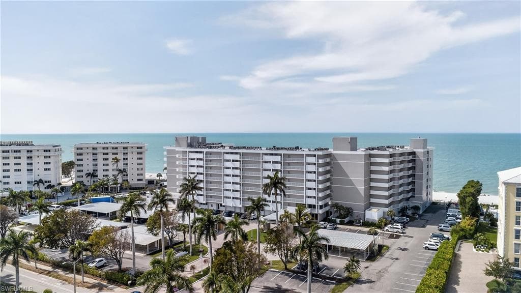 3443 Gulf Shore BLVD N 809-24