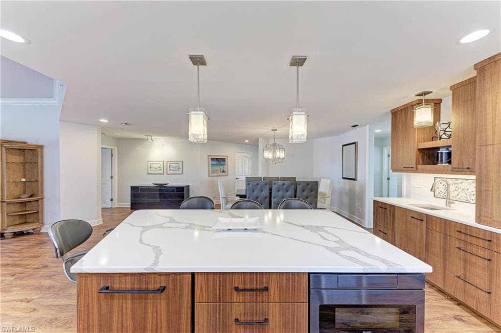 14813 Laguna DR 401-15