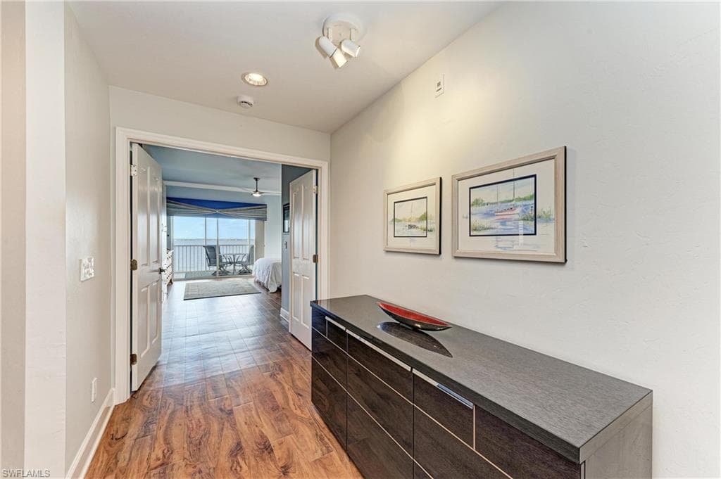 14813 Laguna DR 401-27