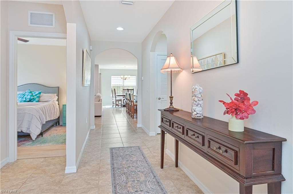 3275 Birchin LN-22