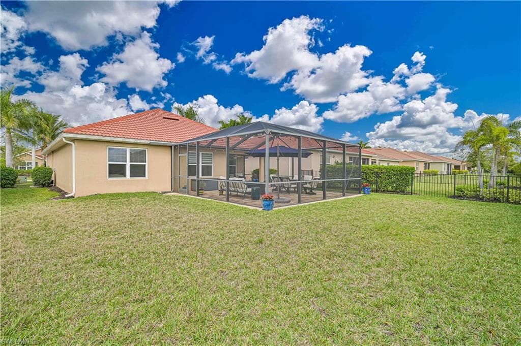 3275 Birchin LN-5