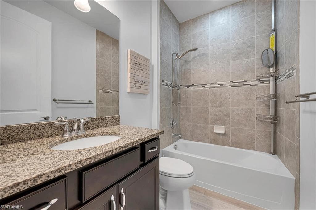 16273 Borelle CIR-11
