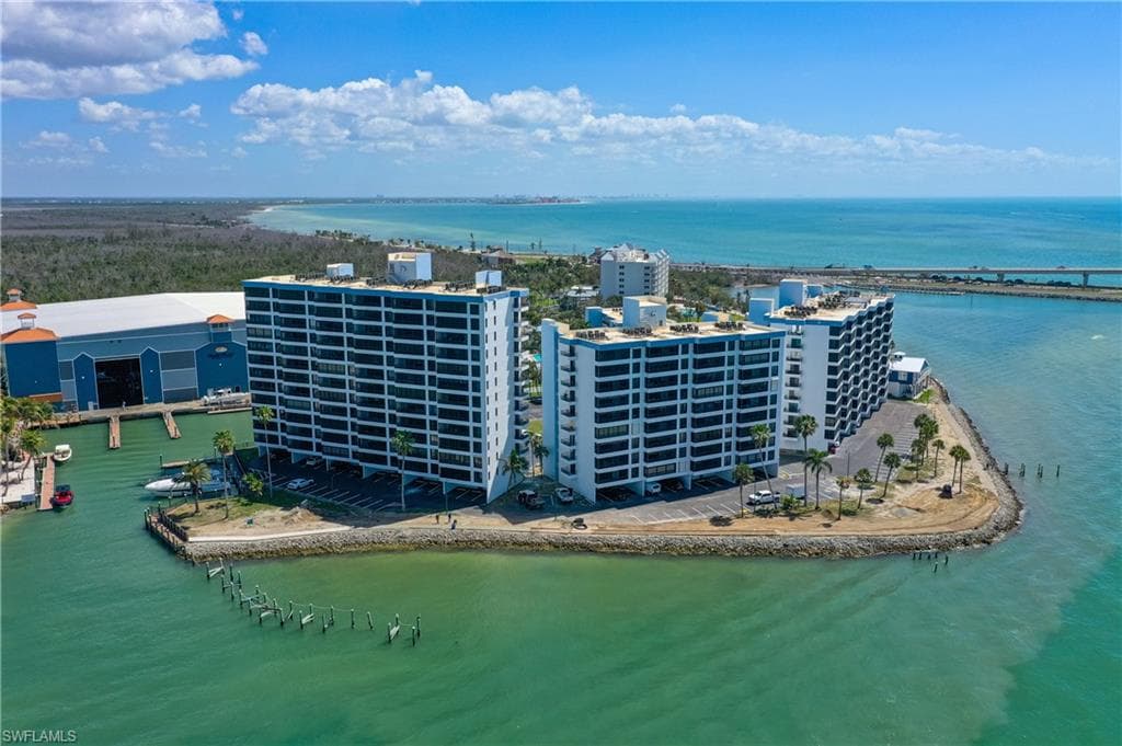15031 Punta Rassa RD 105-30