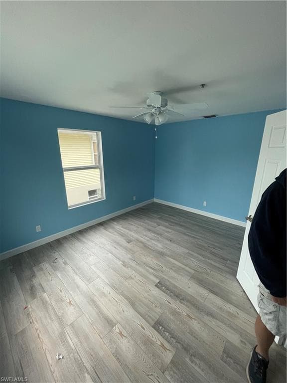 235 Miramar ST-15