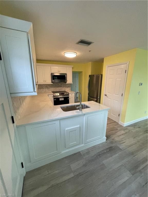 235 Miramar ST-4