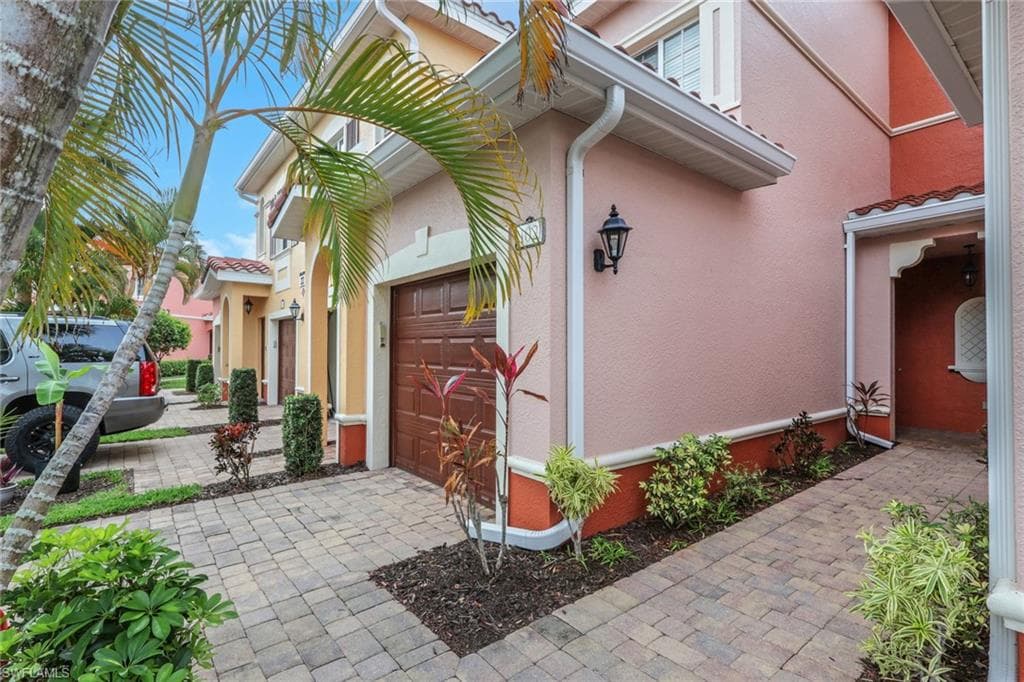 10121 Villagio Palms WAY 102-26