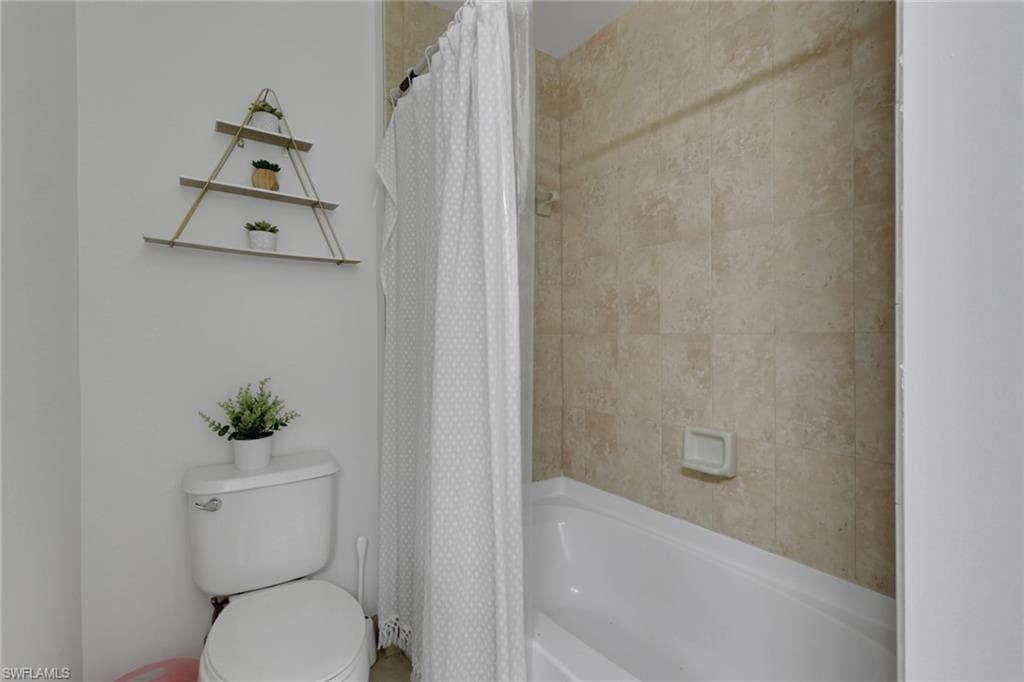 10121 Villagio Palms WAY 102-19
