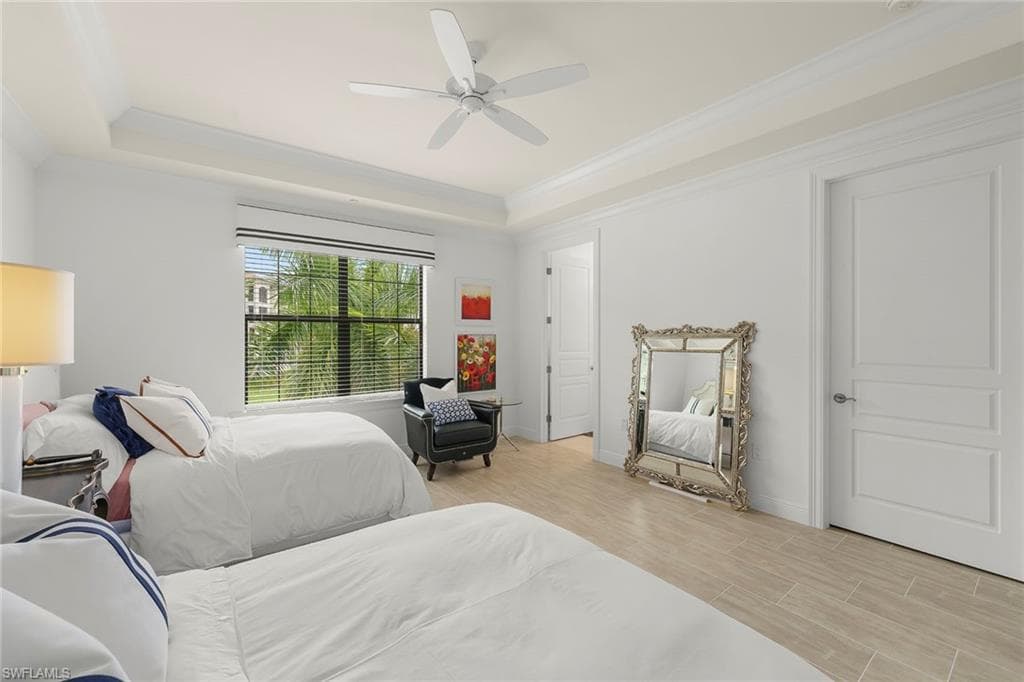 4731 Via Del Corso LN 202-21